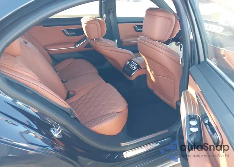 2023 Mercedes-Benz S 500 4Matic z USA, uszkodzony, nr VIN W1K6G6DB6PA197674